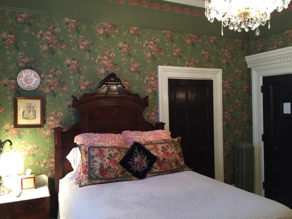 Annie Wiggins Guest House 加利纳 外观 照片