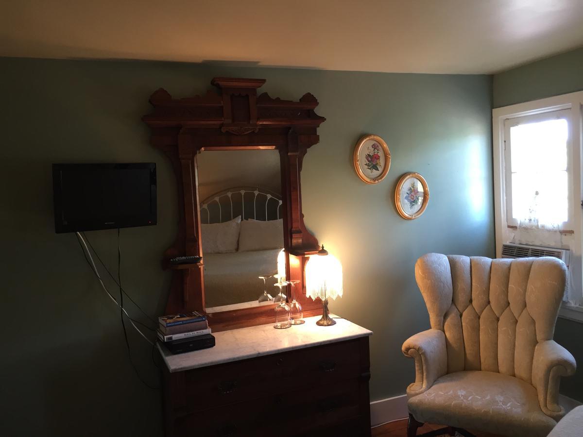 Annie Wiggins Guest House 加利纳 外观 照片